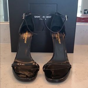 SAINT LAURENT Paris Jane Sandal